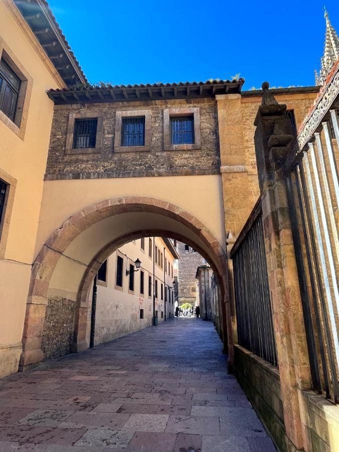 Apartamento Wamba - La Catedral Овьедо Экстерьер фото